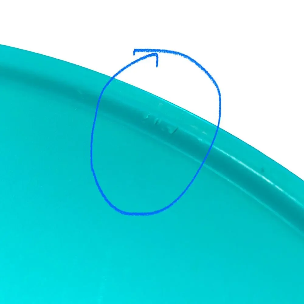 Tupperware Crystal Wave Divided Meal Keeper 10